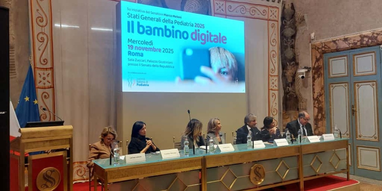 
            
            Bimbi troppo digitali, le nuove raccomandazioni dei pediatri
          