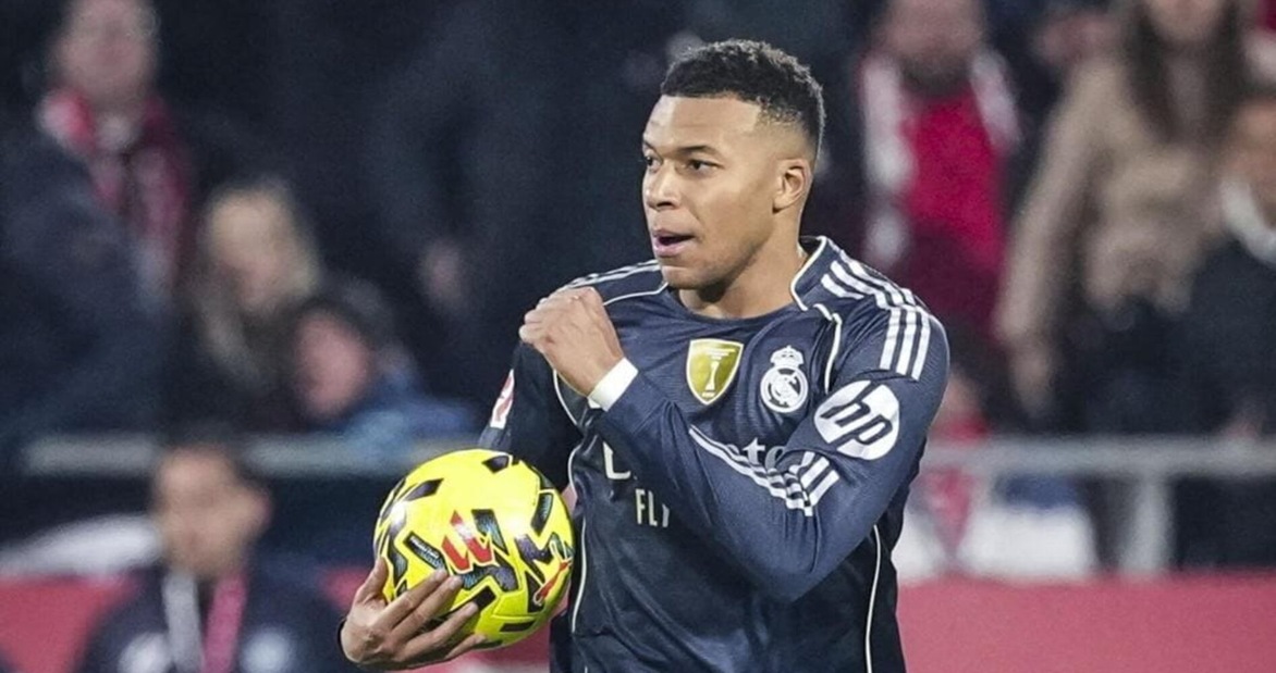 Mbappé salva il Real. Derby al Betis, ma è caos a Siviglia: partita interrotta per lancio di oggetti