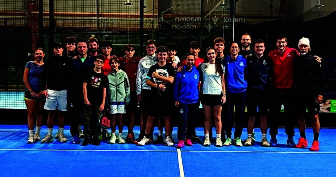 Country Club Racket World: sport e comunità