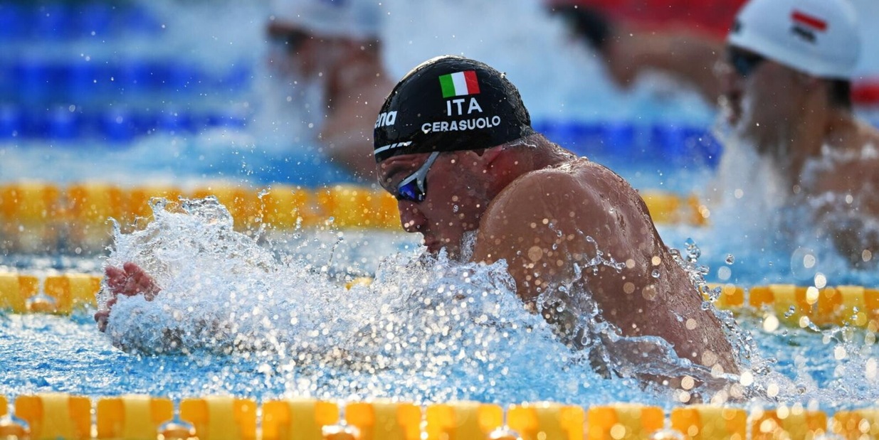 Europei di nuoto in vasca corta: l’Italia conquista l'oro nella staffetta 4X50 mixed
