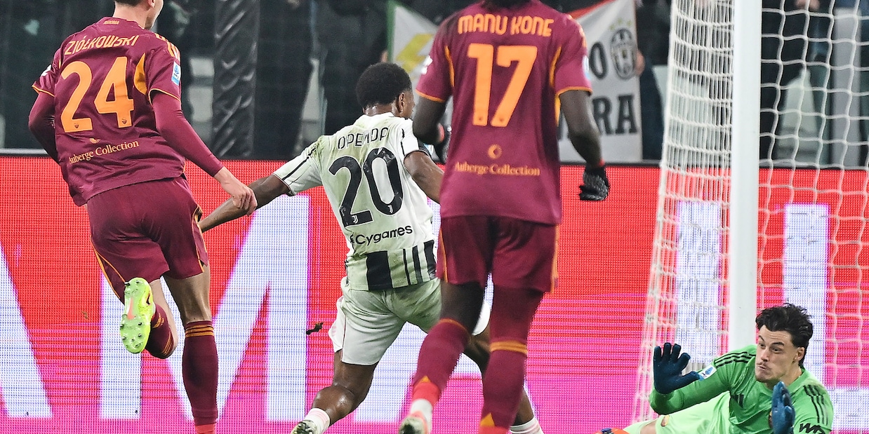 
            
            Serie A: Juventus-Roma 2-1
          
