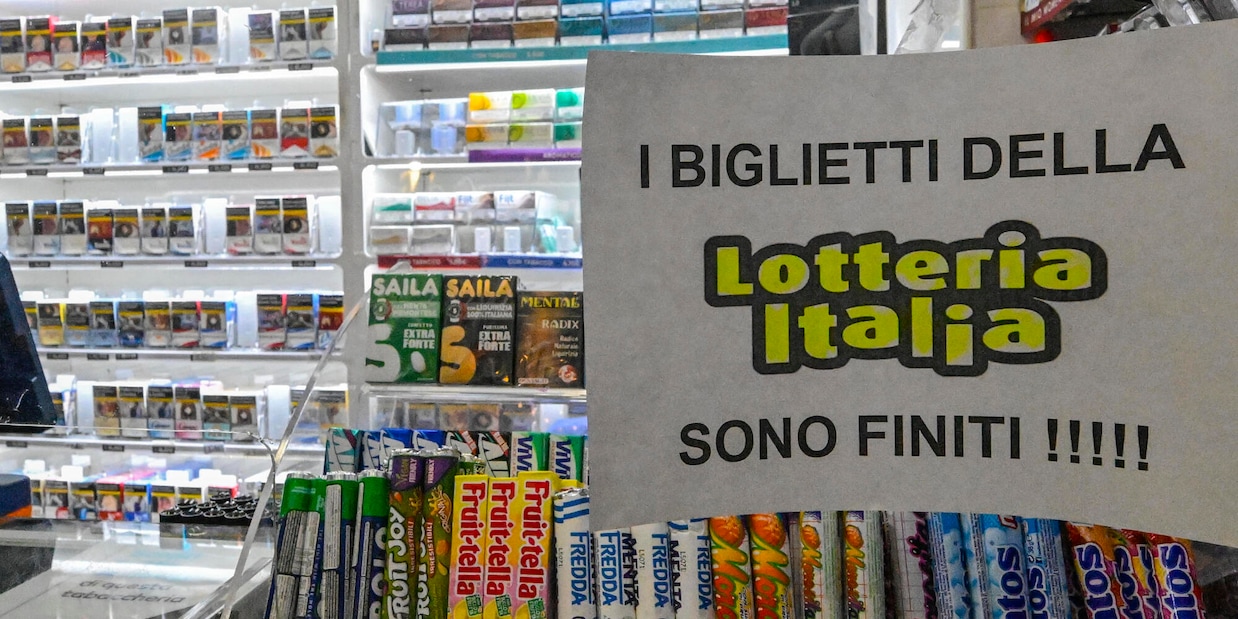 
            
            Lotteria Italia: primo premio da 5 milioni venduto a Roma
          