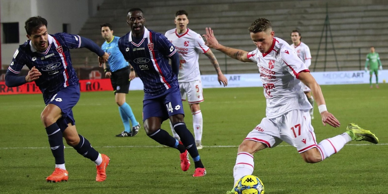 Serie B, il Monza espugna Padova. Pari tra Reggiana e Juve Stabia