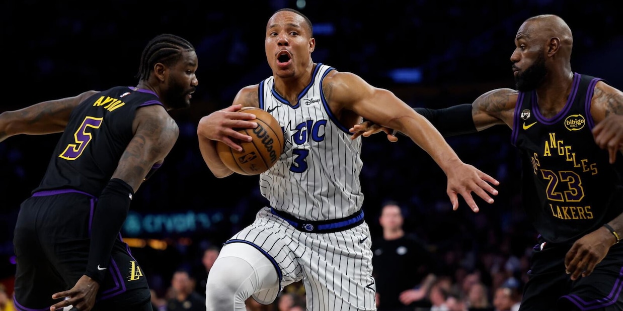 Nba, San Antonio vola: Lakers beffati sulla sirena