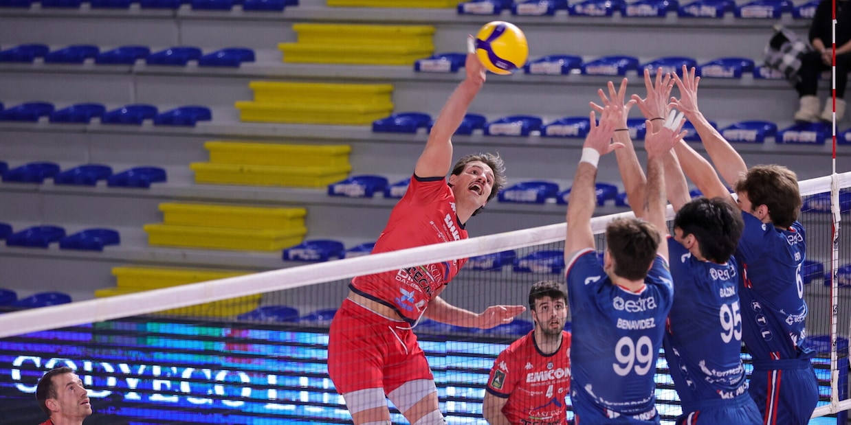 Ravenna ad un punto dal secondo posto, vincono Brescia ed Aversa