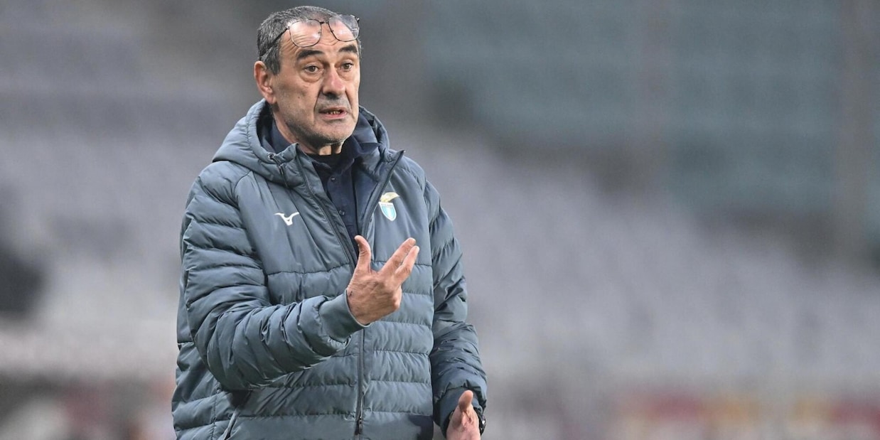 Sarri e il messaggio alla Lazio dopo la sconfitta con il Torino: “Segnali preoccupanti, adesso…”
