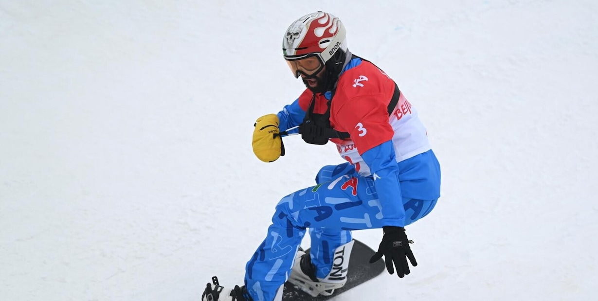 Paura per lo snowboarder paralimpico Cardani: cade, rompe il casco e perde conoscenza