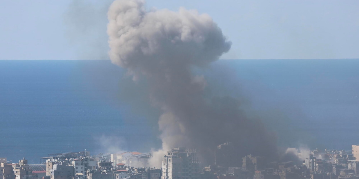 
            
            ++ Ucciso in Libano sotto le bombe il parroco di Qlayaa ++
          