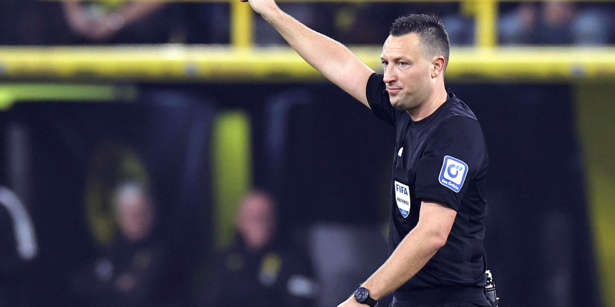 
            
            Europa League: un arbitro tedesco per Bologna-Roma
          