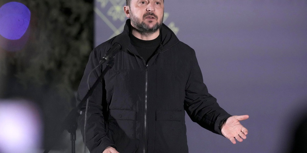 
            
            Zelensky, Usa hanno proposto negoziati Kiev-Mosca prossima settimana
          