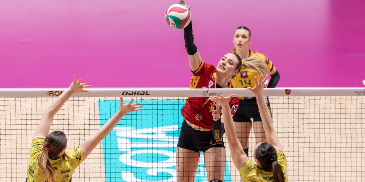 Brescia stecca a Roma, Talmassons ha il match point