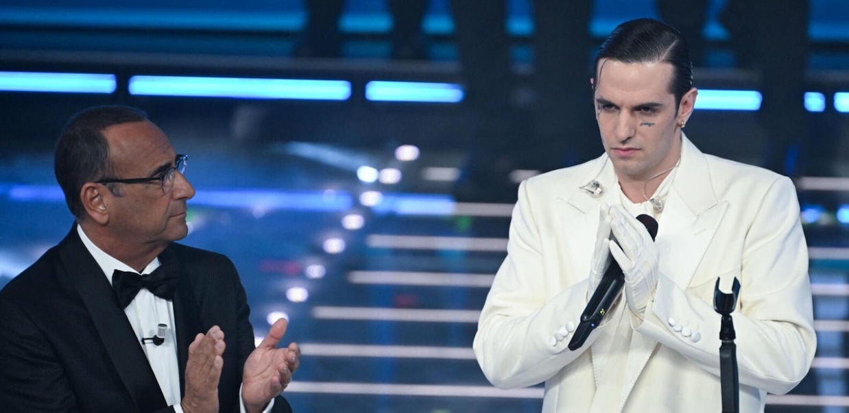 Achille Lauro in ospedale realizza il desiderio dei feriti di Crans-Montana. Coinvolto anche Carlo Conti