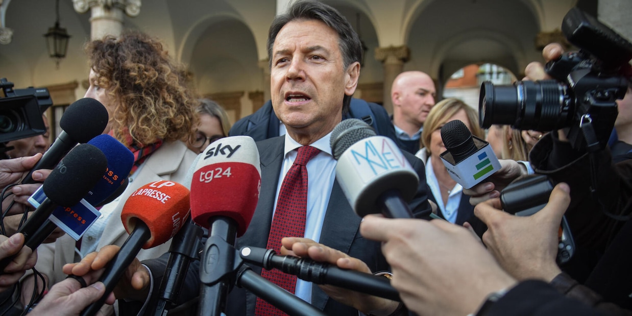 
            
            Conte, ci apriamo alle primarie
          