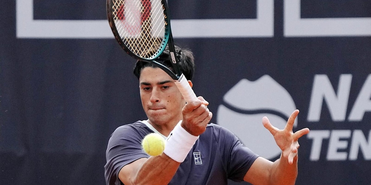 Cinà esclusivo: "Sogno Wimbledon e di allenarmi con Sinner. Alcaraz? Ci andrei in vacanza"