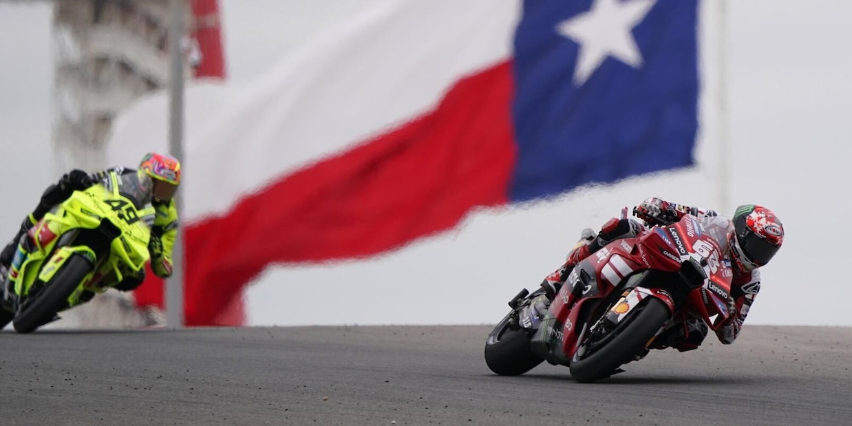 MotoGp, Bezzecchi trionfa ad Austin davanti a Martin e Acosta. Rivivi la diretta