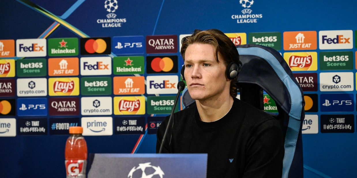 
            
            De Bruyne-McTominay-Hojlund, il Napoli vuole lo show
          