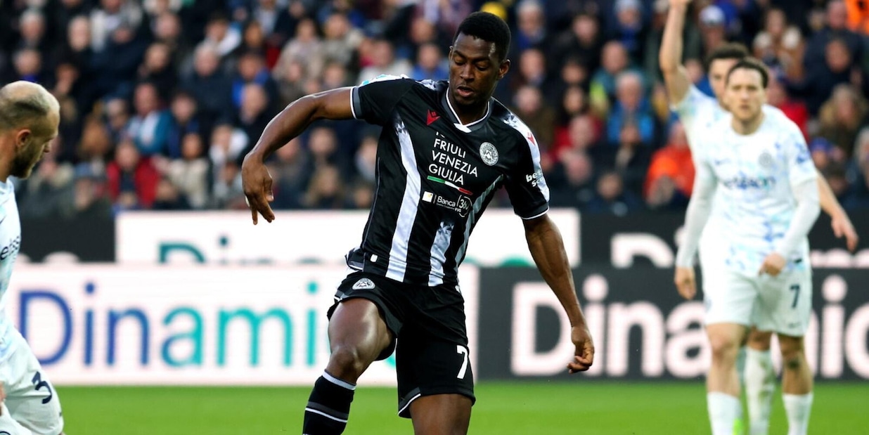 Gueye, patente sospetta e denuncia: fermato il giocatore dell’Udinese