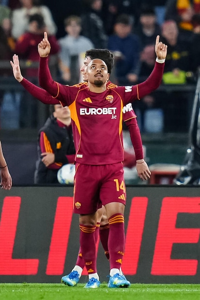 
            
            Serie A: Roma-Pisa 3-0
          