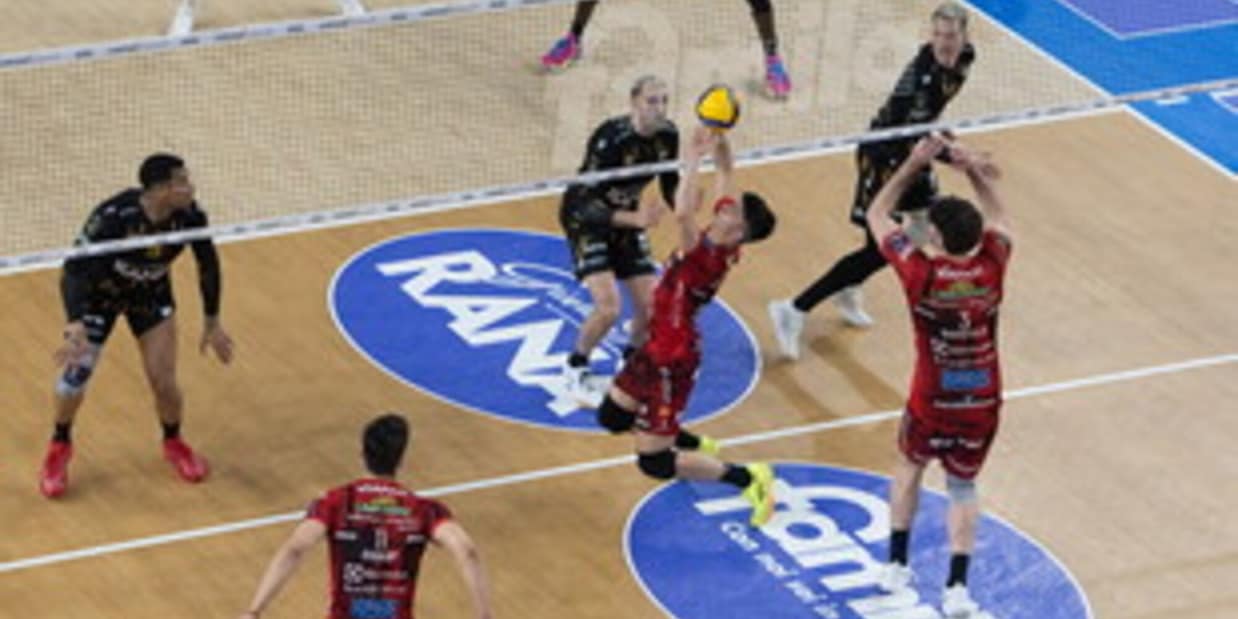 Play Off: Civitanova firma l'impresa a Verona