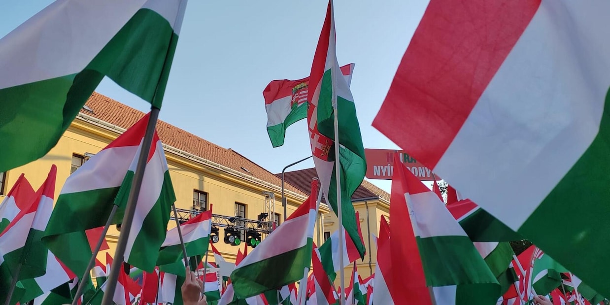 
            
            Elezioni in Ungheria, aperti i seggi
          