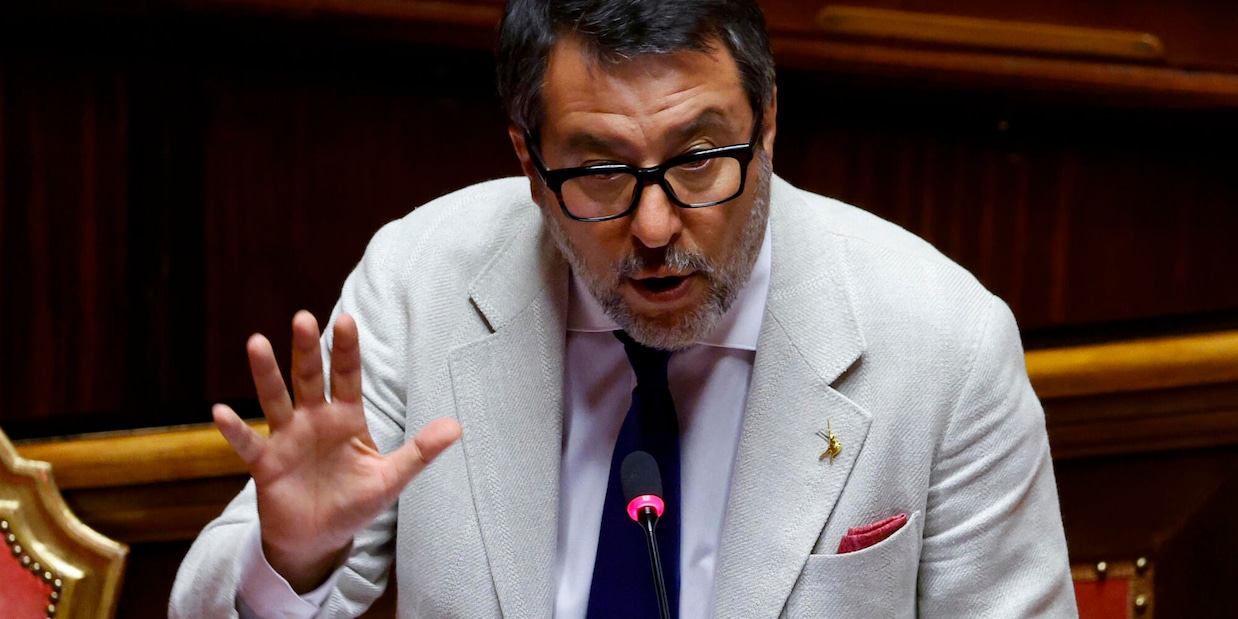 
            
            Salvini, 'servirebbe uno scostamento di diversi miliardi'
          