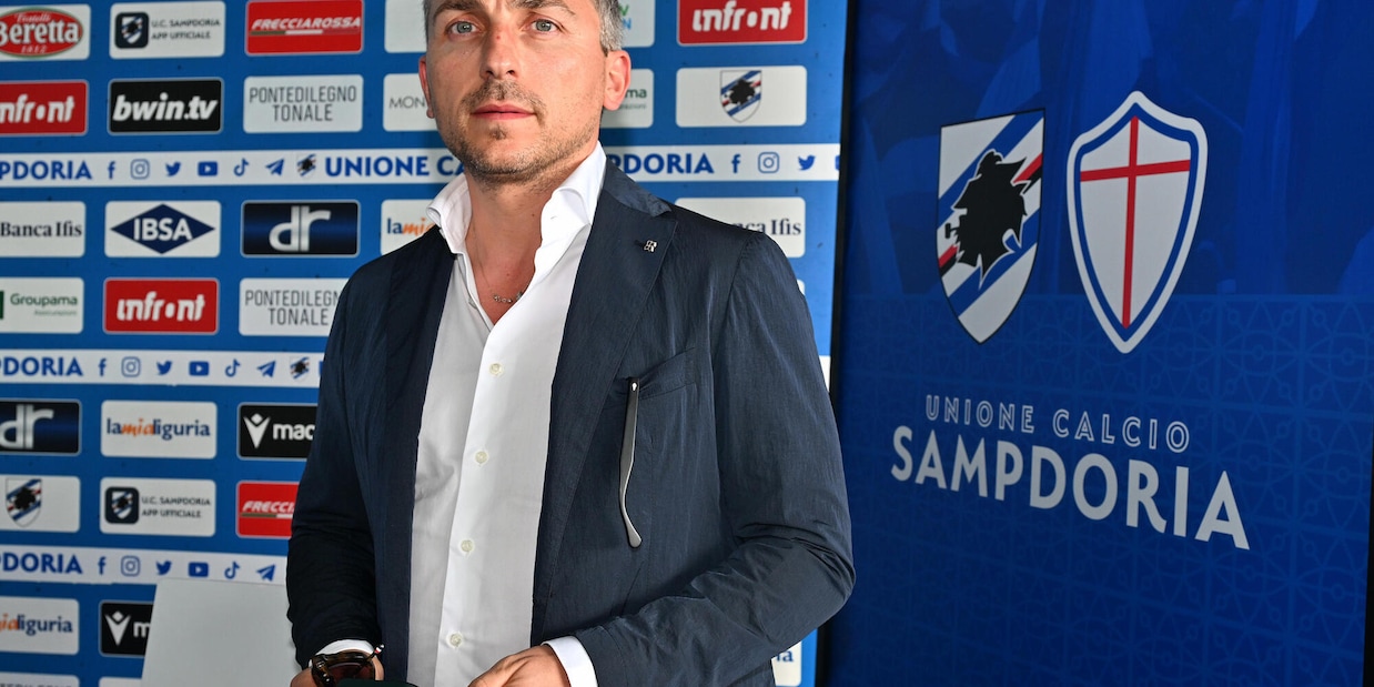 
            
            Samp: si dimette presidente Manfredi, al suo poste De Gennaro
          