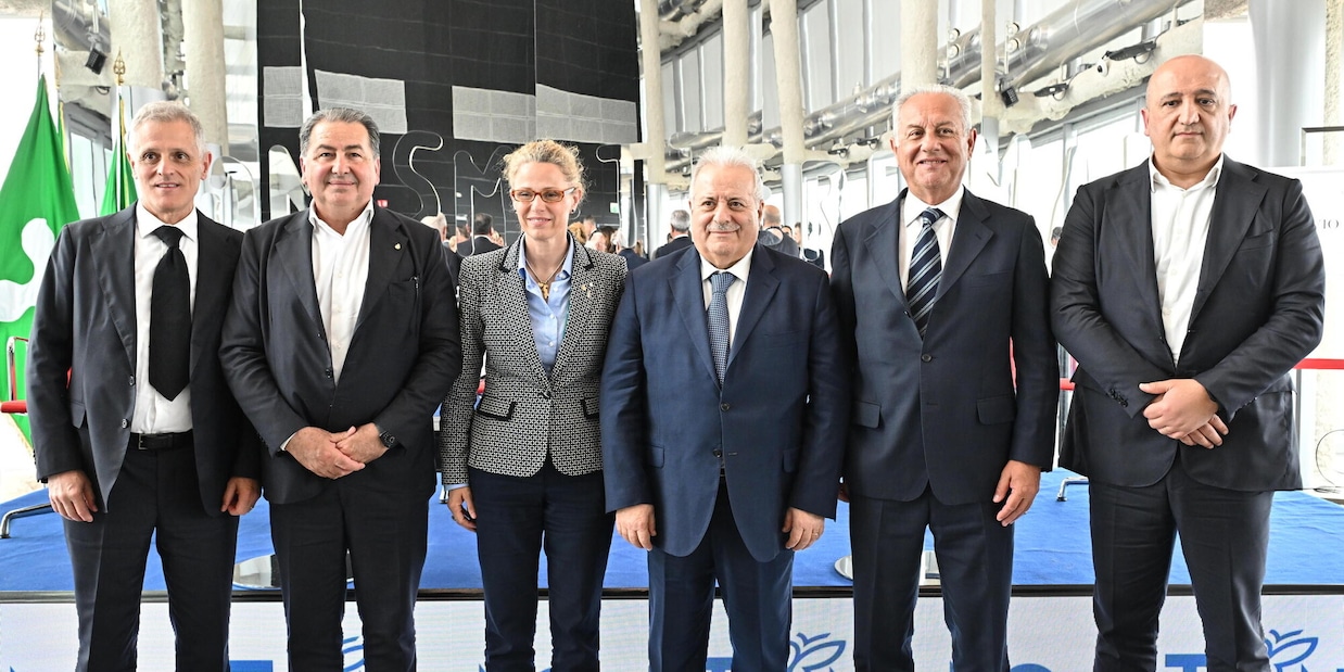 Presentate a Milano tutte le squadre nazionali