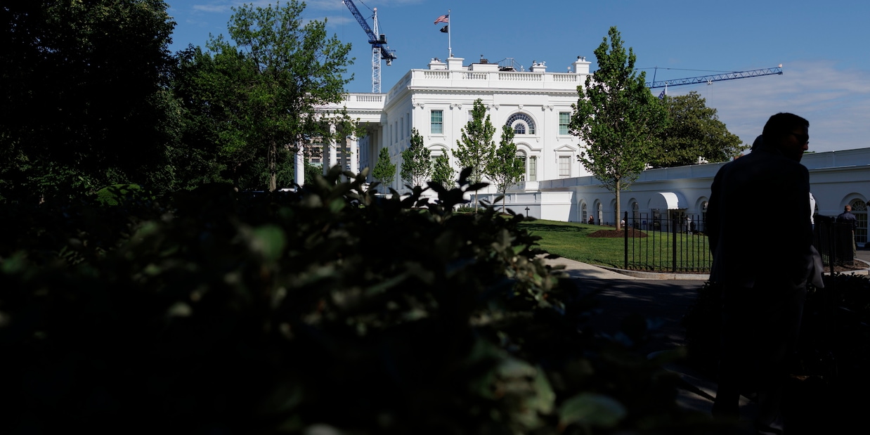 
            
            Corte Usa boccia i dazi globali al 10% di Trump, sono illegali
          