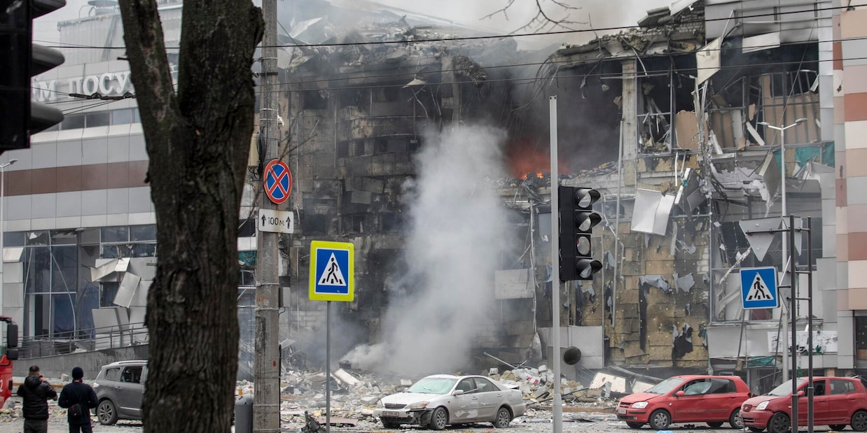 
            
            Media, 'raid russi su edificio residenziale a Rivne, 3 morti e 6 feriti
          