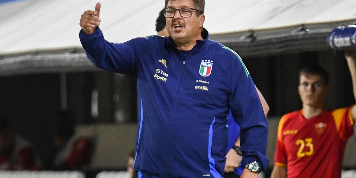 
            
            Baldini, Donnarumma e Pio Esposito in gruppo anche pensando alle Olimpiadi
          