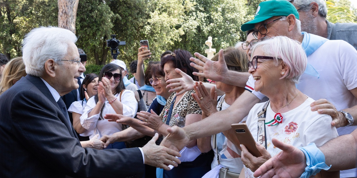 
            
            Mattarella, popolazione Libano colpita brutalmente in modo indebito
          