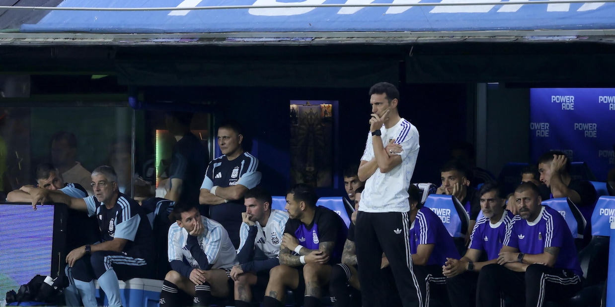 
            
            Mondiali: Argentina-Honduras 2-0, per Lautaro gol e assist
          