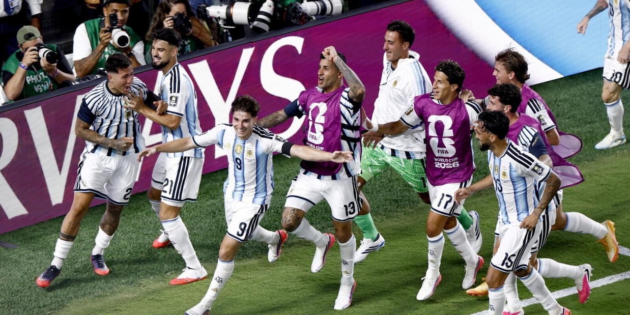 L'Argentina festeggia la qualificazione alla semifinale dei Mondiali