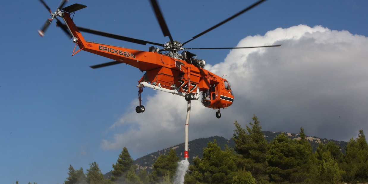 
            
            Due elicotteri antincendio si sono scontrati in Grecia
          