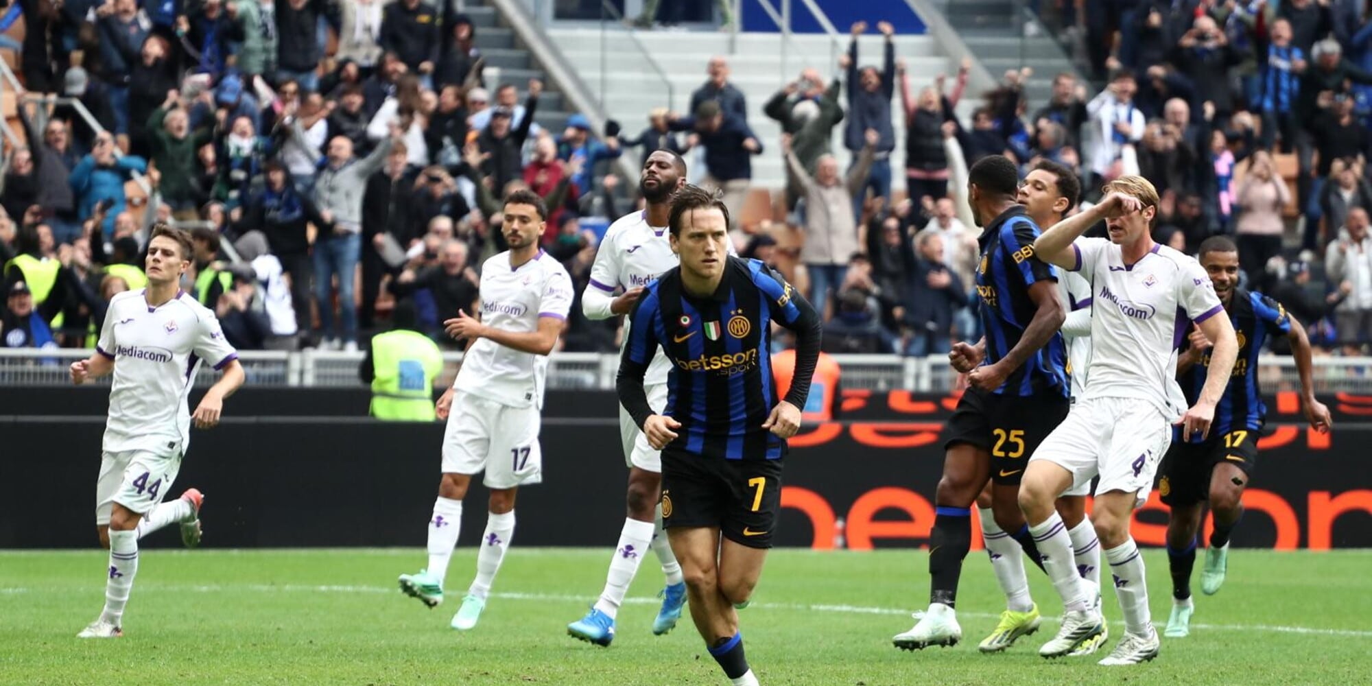 Thuram és Zielinski fordítottak: az Inter legyőzte a Fiorentinát