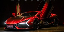 Lamborghini trasforma la Revuelto in un'opera d'arte da 350 km/h