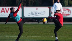 Milan, Romagnoli e Suso in versione karate