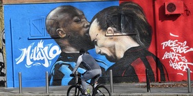 Lukaku-Ibrahimovic, dalla lite in campo al murale