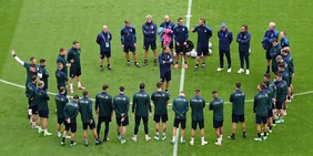 L’Italia attorno a Mancini: discorso motivazionale prima del Belgio