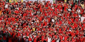 Tragedia ai Mondiali, muore un tifoso del Galles: cosa è successo