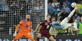 La rovesciata di Castellanos contro il Torino: il gol capolavoro sfiorato con la Lazio