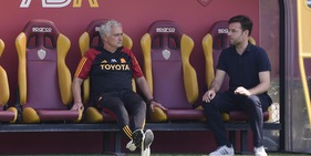La Roma verso il Cagliari: Mourinho parla con Tiago Pinto
