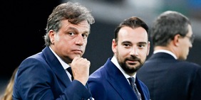 Juve, Giuntoli e Manna a Londra per mercato: sondati tre centrocampisti