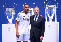 Mbappé, primo giorno al Real Madrid tra visite mediche e presentazione