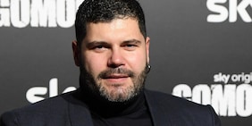 Salvatore Esposito truffato, l'attore voleva scovare talenti nel calcio: spariti 100mila euro