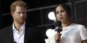 Principe Harry e la devastante richiesta a Meghan Markle: "Sta morendo"