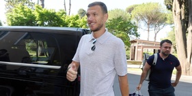 Fiorentina, si attende l’ufficialità di Dzeko: ecco quando potrebbe arrivare