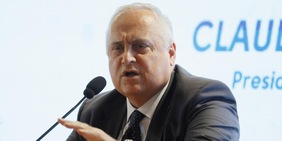 Lotito risponde alle critiche: "Vogliono che me ne vado, ma ho deciso..."