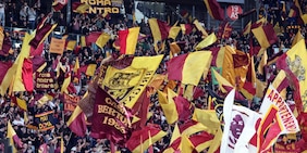 Roma, abbonamenti per le coppe: numeri record, ora la vendita libera