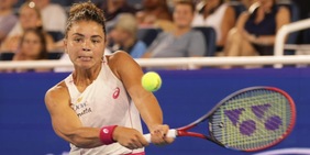 ‘Jas’ è tornata, terza semifinale del 2025 senza coach e seguendo i consigli di Errani